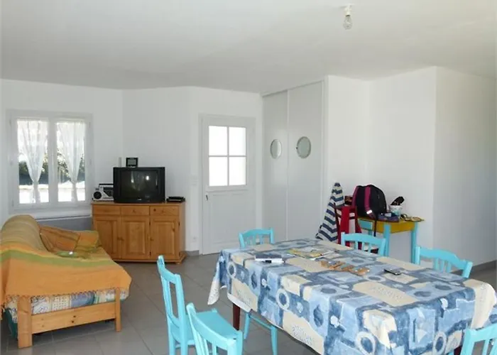 בית נופש Maison Familiale A Longeville-sur-mer, Proche Et Commerces, Terrasse Et Jardin Cloture - Fr-1-336-78